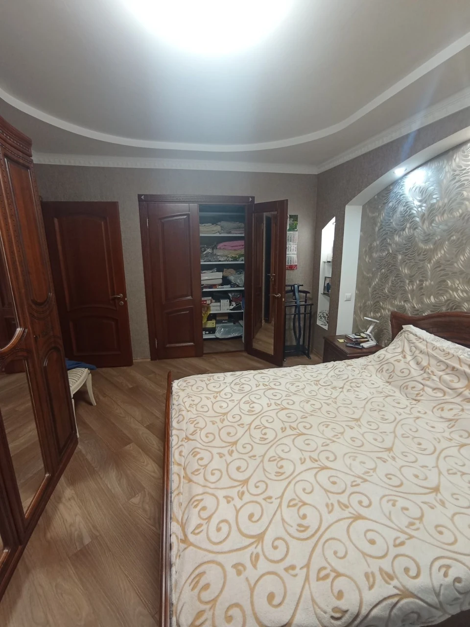 Продаж 3 кімнатної квартири в центрі міста Суми.