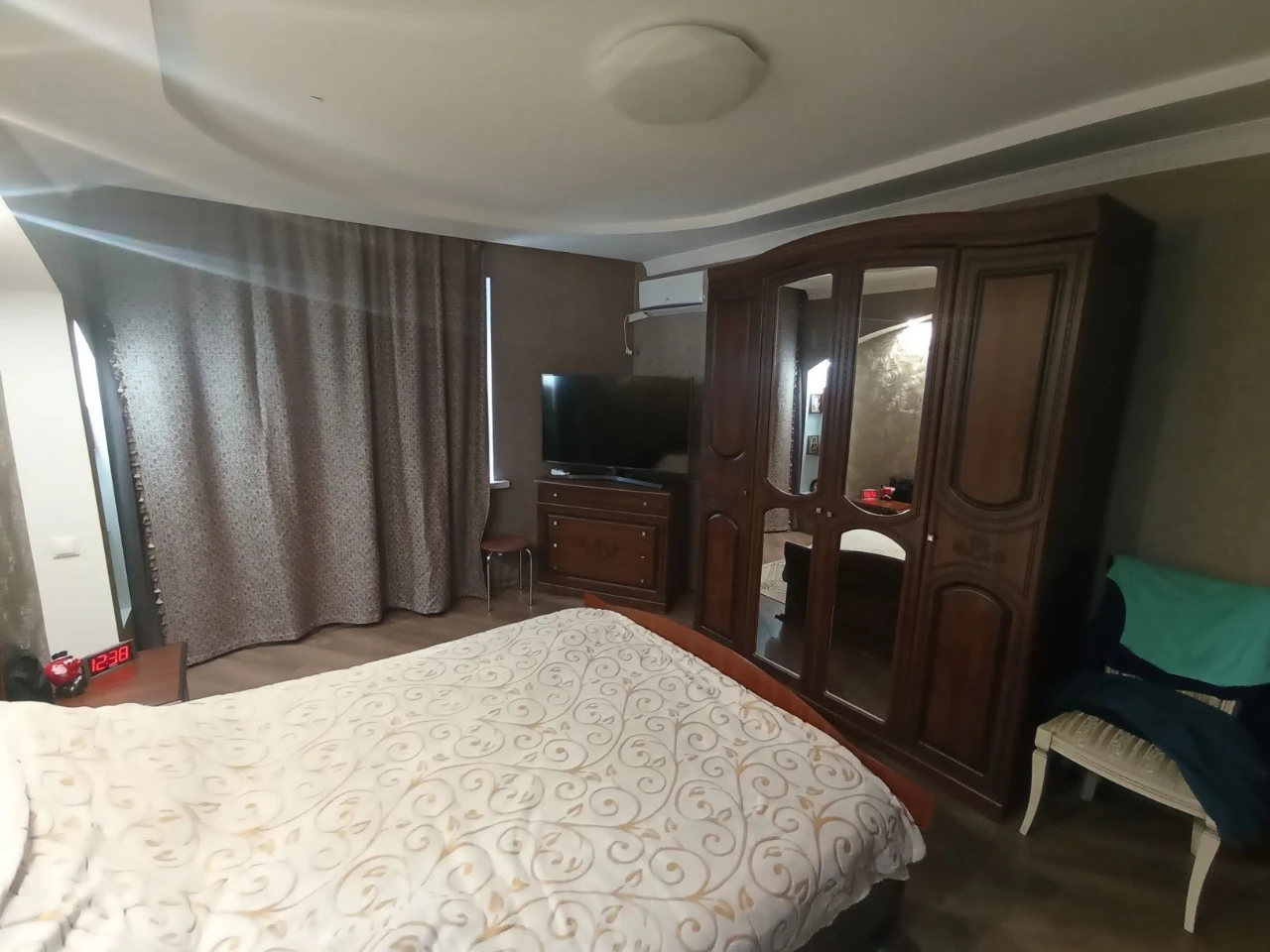 Продаж 3 кімнатної квартири в центрі міста Суми.