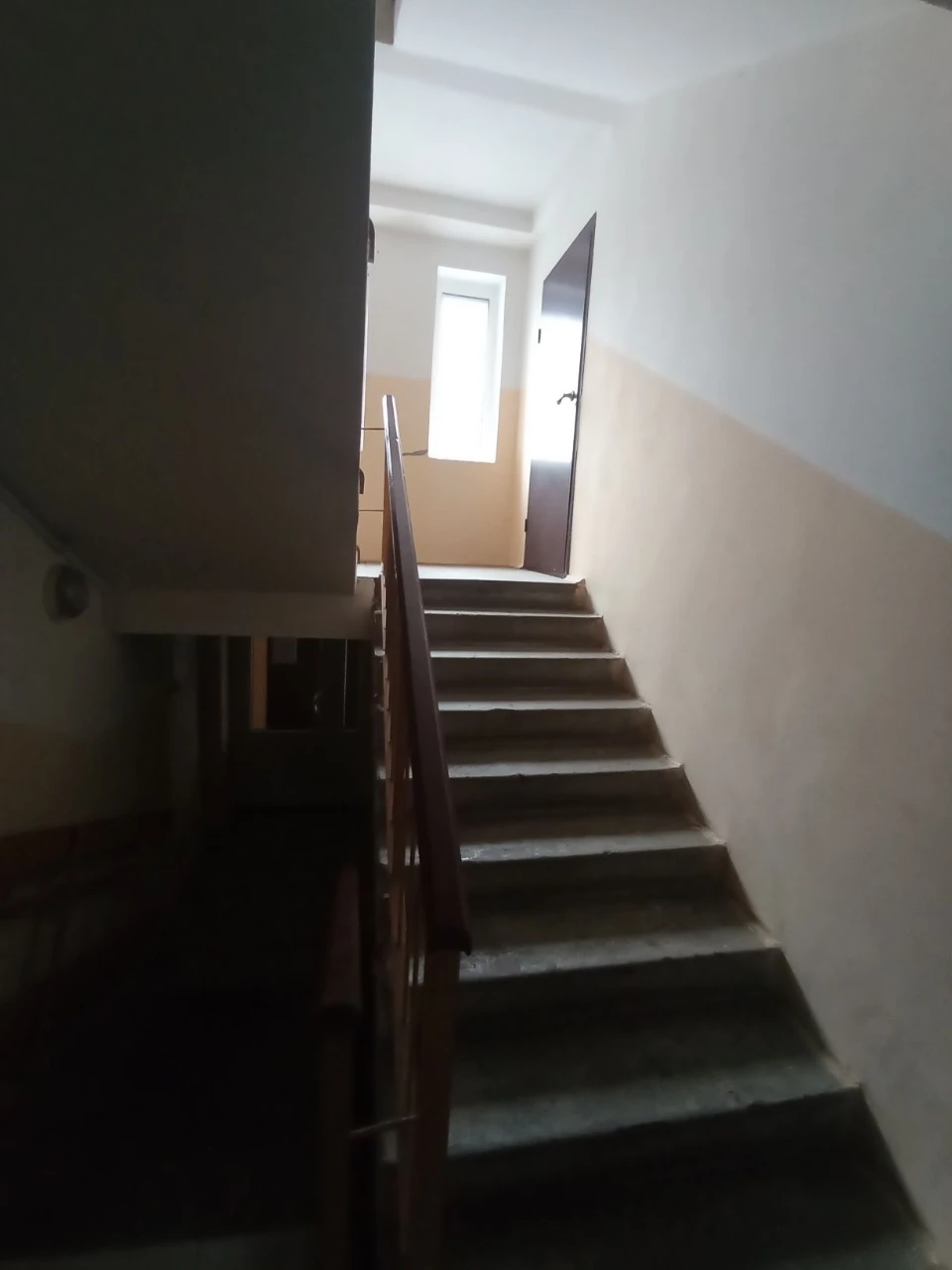 Продаж 3 кімнатної квартири в центрі міста Суми.
