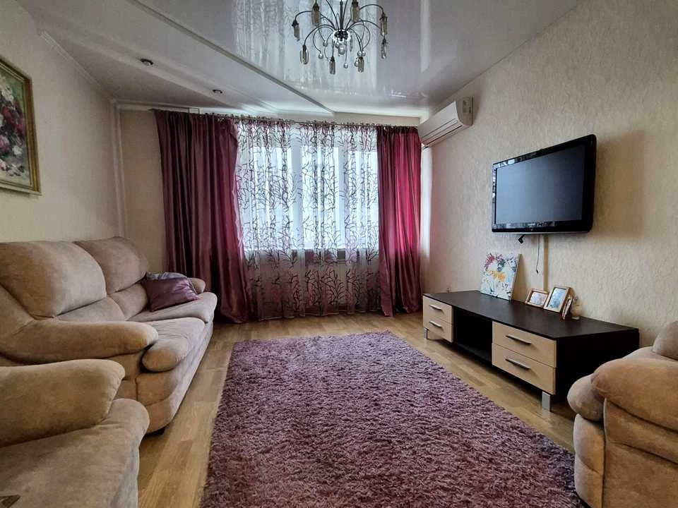 Квартира. Суми, Героїв Крут вул.