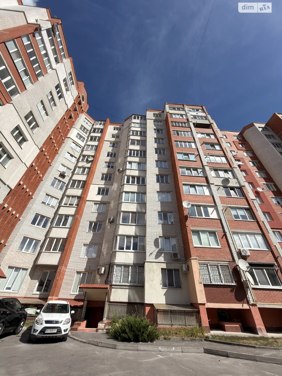 Продаж Квартира Бам
