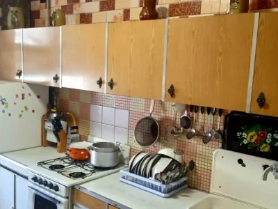 Оренда квартири 2-кімн. 48 м² 2/10 пов.