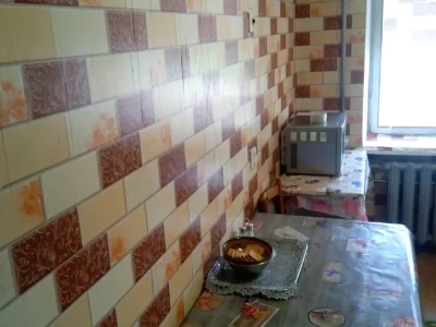 Оренда квартири 2-кімн. 48 м² 2/10 пов.