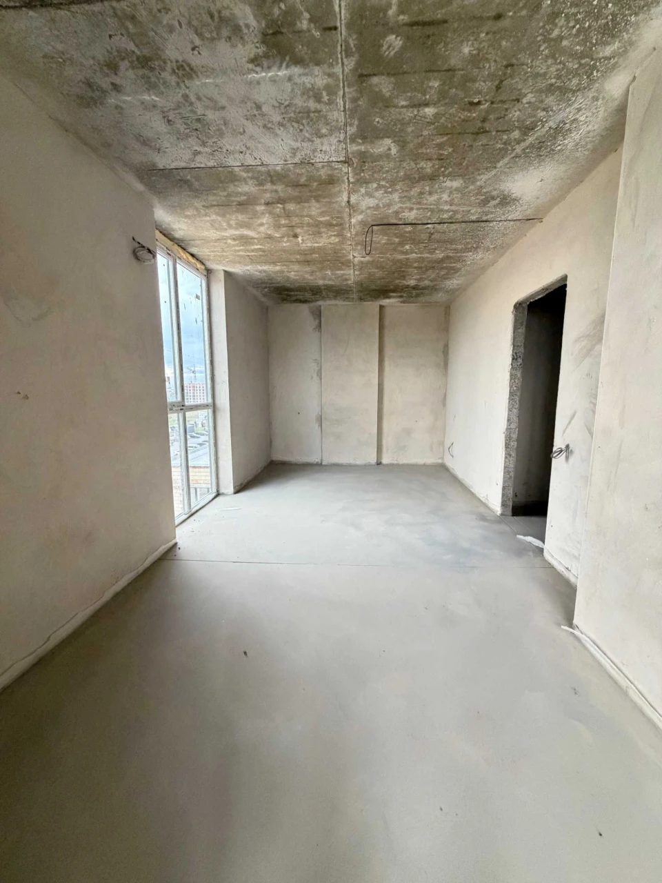 Продаж двокімнатної квартири 71 м² під єОселю