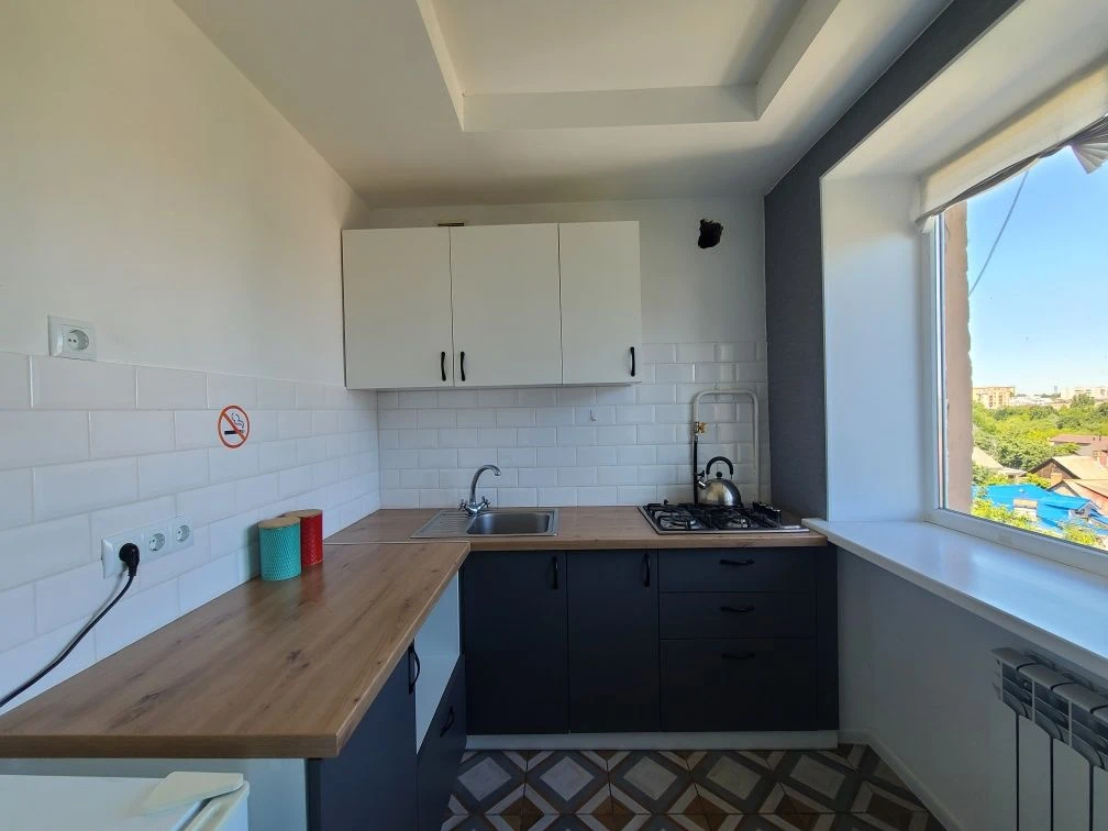 Продаж видової квартири в центральній частині Луцька, в. Коп