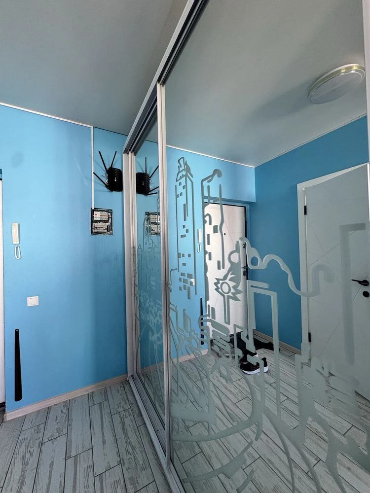 Продам 1 кімнатну квартиру ЖК Миру-2