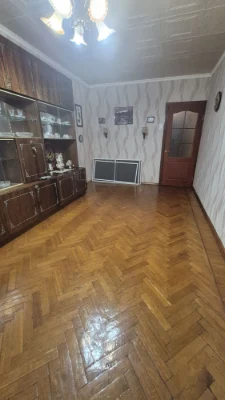 Продам 3-комнатную квартиру рядом с метро Студенческая