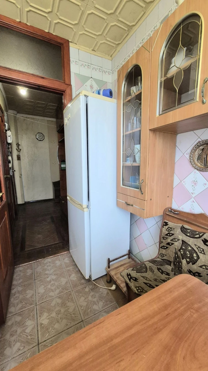 Продам 3-комнатную квартиру рядом с метро Студенческая