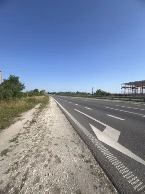 Продаж земельної ділянки комерційного призначення
