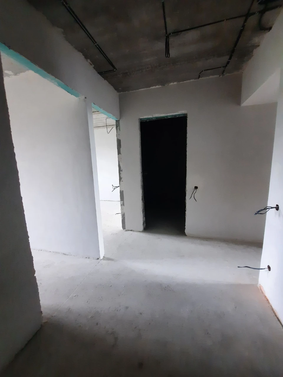 Продається 2 кім.квартира в Кутківцях сира