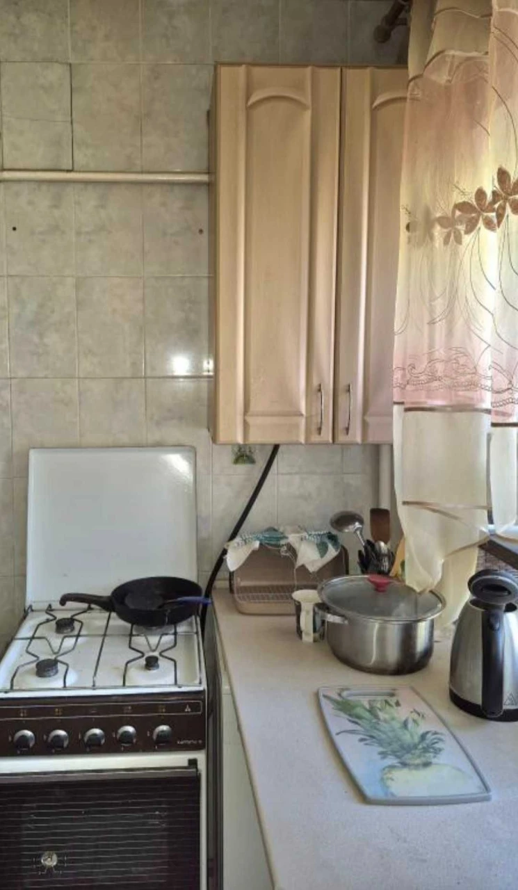 Харків. Продам 2 кімнатну квартиру на Байрона.