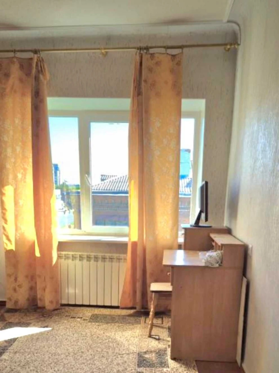 Харків. Продам 2 кімнатну квартиру на Байрона.
