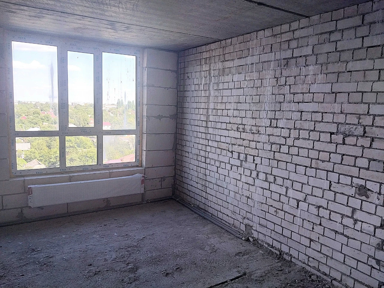 Продам видовую двухкомнатную квартиру в ЖК "Лесной"