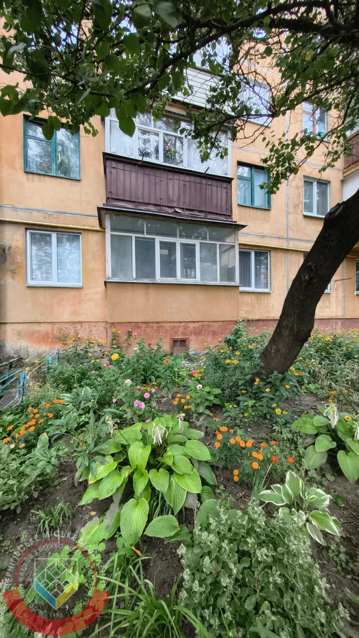 RLT T01 Продам затишну 2 кімнатну квартиру зі свіжим ремонто