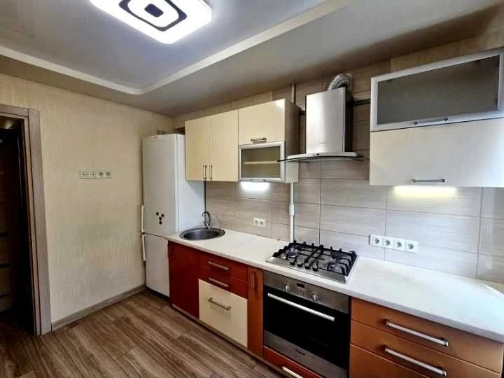 Продам 2х комн квартиру Новые Дома, м Армейская 4/5 с капит
