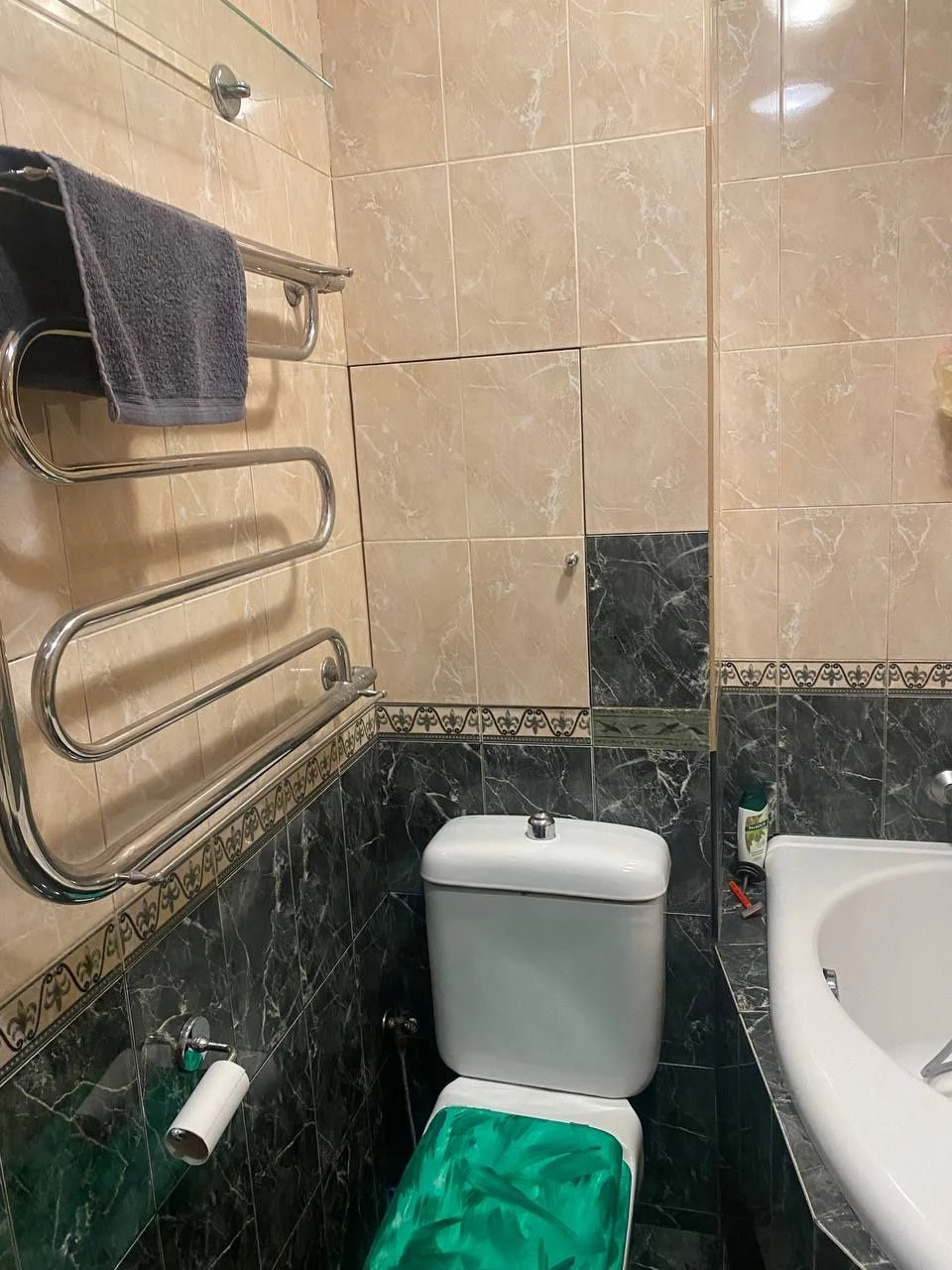 Продам 3х кімнатну квартиру вул.Ак.Павлова 311 метро Студент