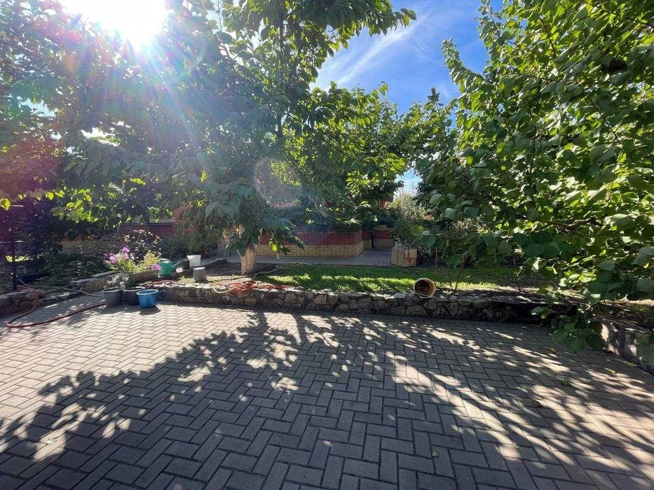 House for sale in Kosmichny district