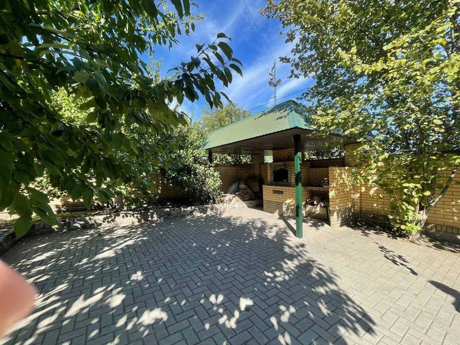 House for sale in Kosmichny district