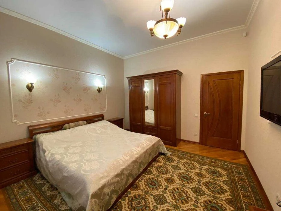 House for sale in Kosmichny district
