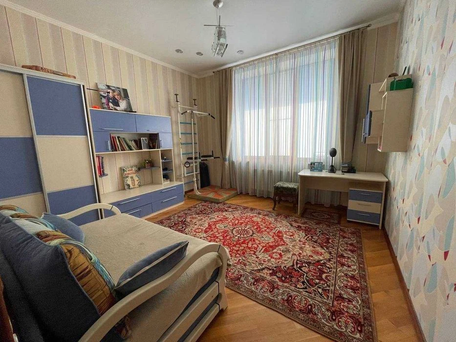 House for sale in Kosmichny district