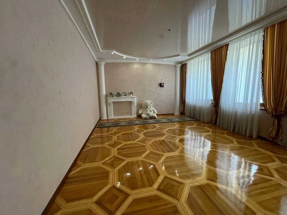 House for sale in Kosmichny district
