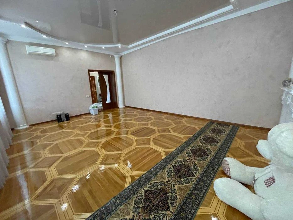 House for sale in Kosmichny district