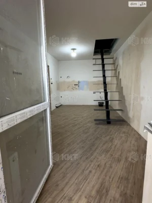 Продаж Квартира Нові Дома