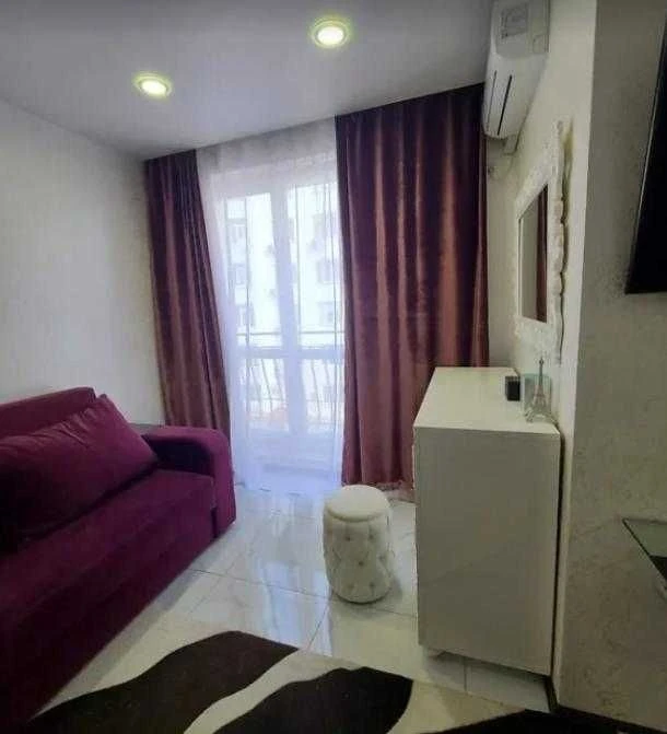 One-room apartment for sale in a new building near Zashchit metro station