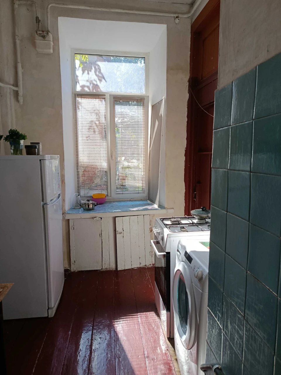 Продам  18м2 Центр пр. Героїв Харкова