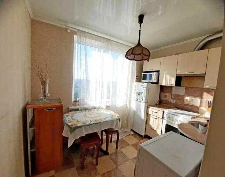 Продам 1 к. квартиру м. Салтовская
