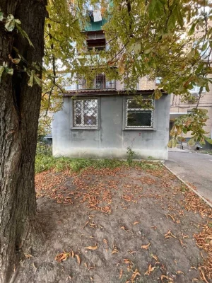 Продам 3комнатную квартиру по пр. Юбилейный с оригинальной п