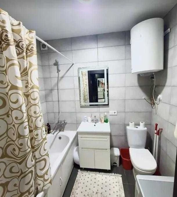 One-room apartment for sale in a new building near Zashchit metro station