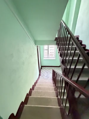 Продам 3 кімнатну  квартиру,недалеко від метро Салтівська.