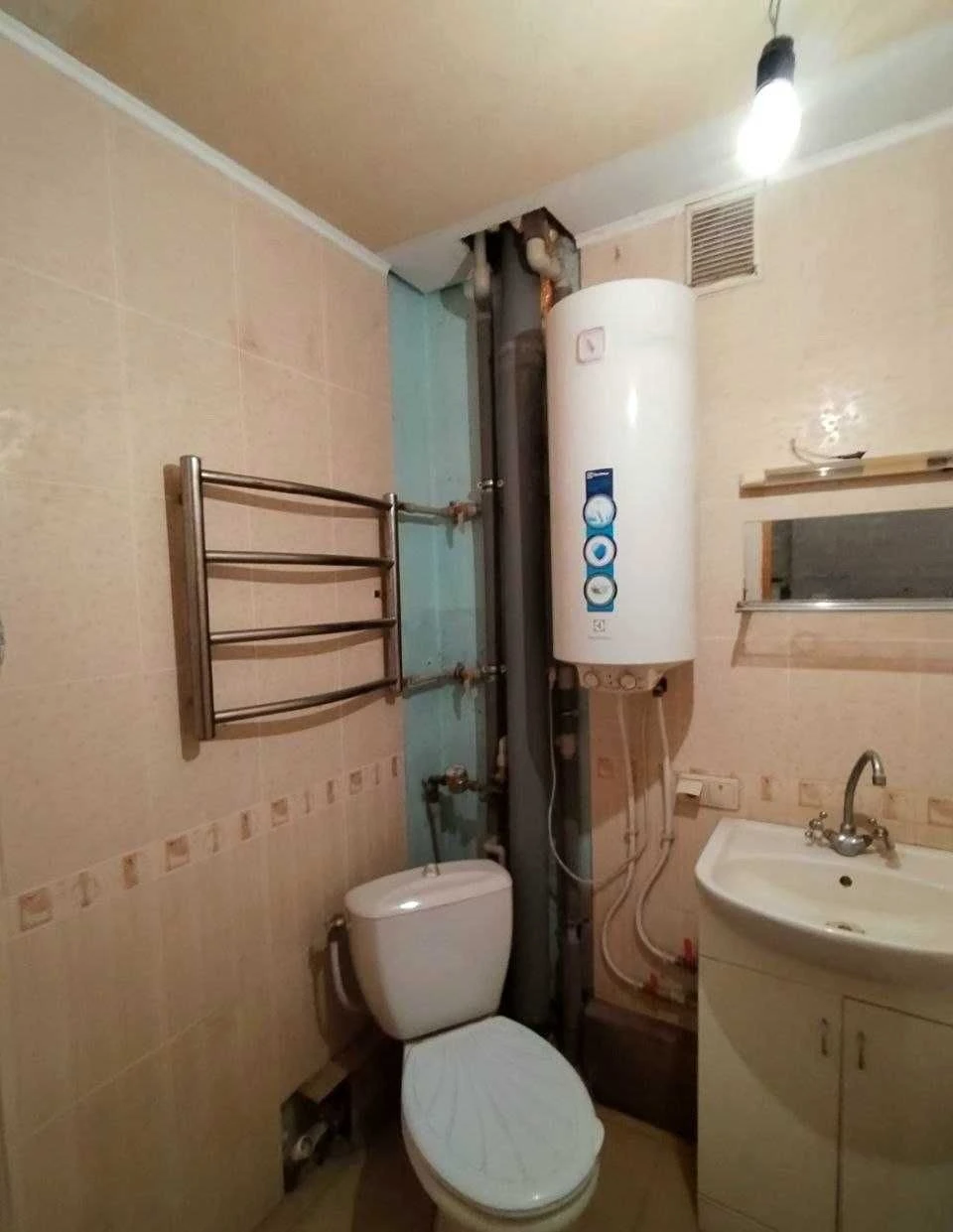 Продам квартиру в пос. Жуковского (405317)