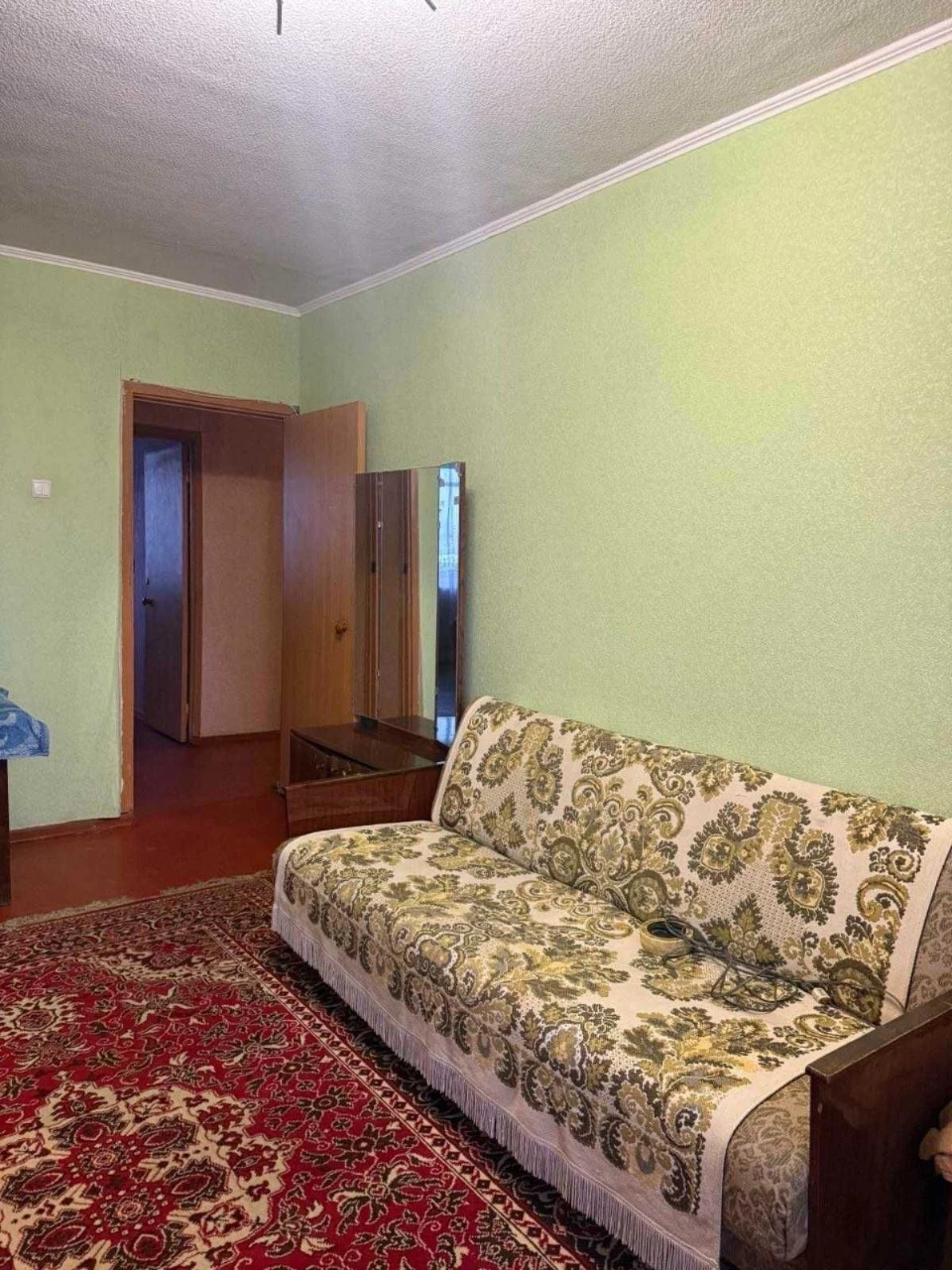 Продам 3 комн квартиру 65м2 Укомплектована Роганский ж/м мет