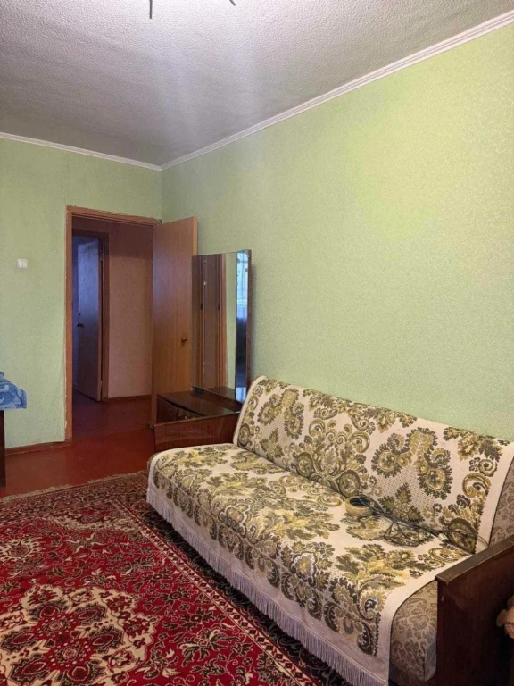 Продам 3 комн квартиру 65м2 Укомплектована Роганский ж/м мет
