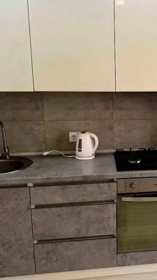 Продам ( продаж) 2кімнатну квартиру.