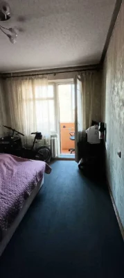 Продам 2ком.квартиру, М."Левада", пр.Аэрокосмический с ремон