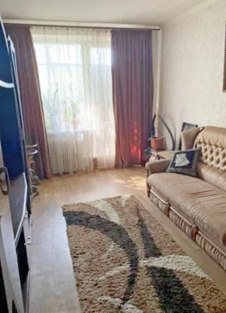 Продам 2 ком кв Салтовка, ул Гв. Широнинцев, 605м-н