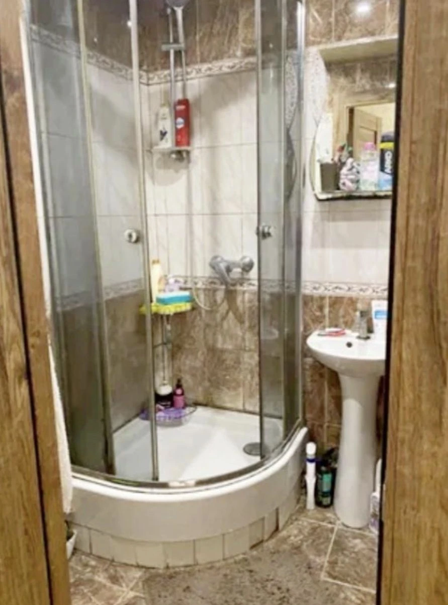 Продам 2 ком кв Салтовка, ул Гв. Широнинцев, 605м-н