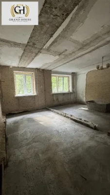 Продам 2 кім квартиру на Тельнова під ремонт