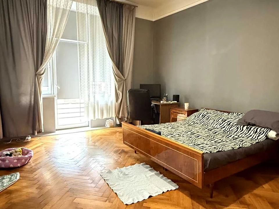 Квартира. Чернівці, Антона Кохановського вул.