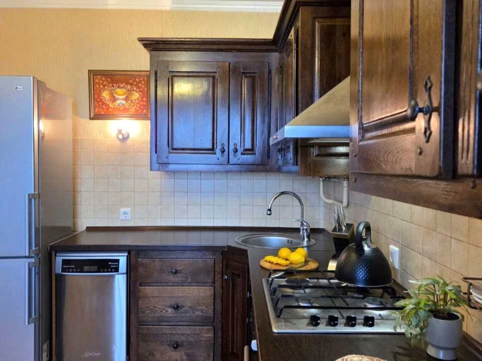Квартира. Чернівці, Алмазова вул.