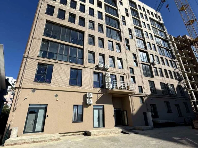 Квартира. Чернівці, Героїв Майдану вул.