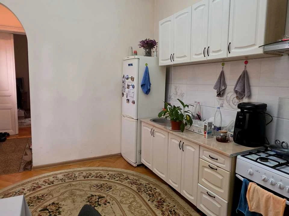 Квартира. Чернівці, Марії Заньковецької вул.