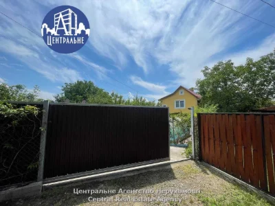 Продається дачний будинок якісної побудови