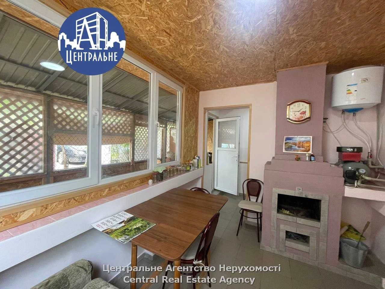 Продається дачний будинок якісної побудови