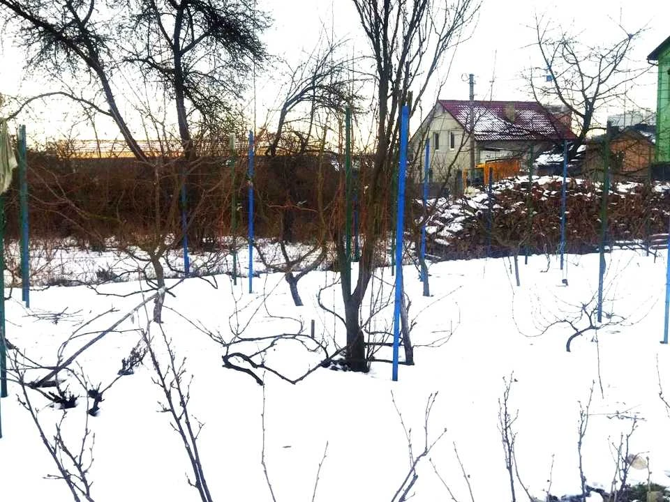 Ділянка. Чернівці, Смотрицька вул.