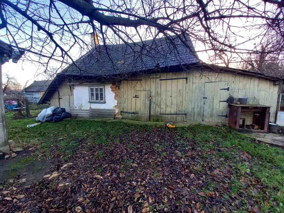 Ділянка. Чернівці, Бориспільська вул.
