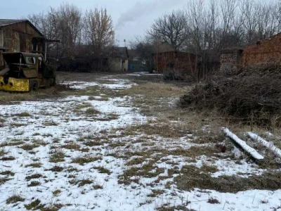 Ділянка. Чернівці, Денисівська вул.